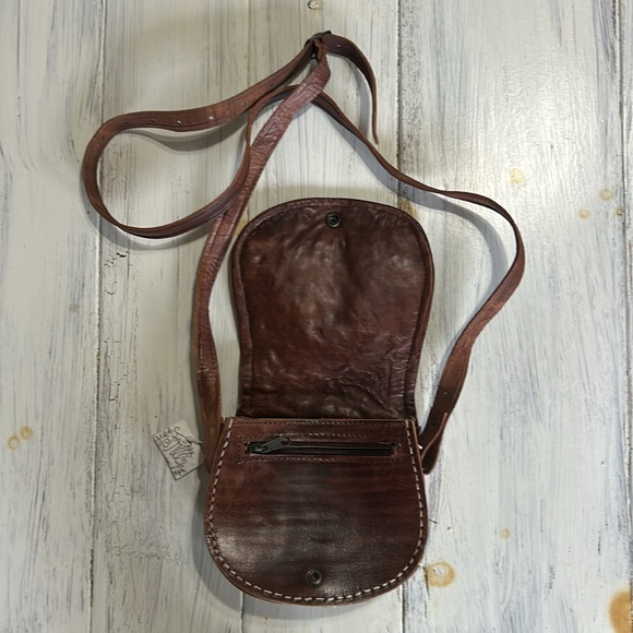 🌺 Crossbody purse 👜 - Picture 3 of 4